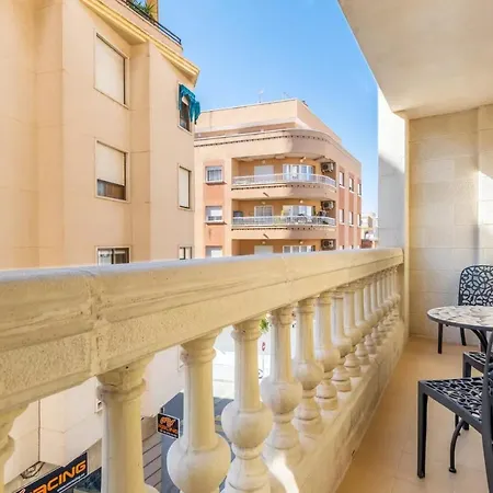 090 Apartamento Imperial Apartment Torrevieja
